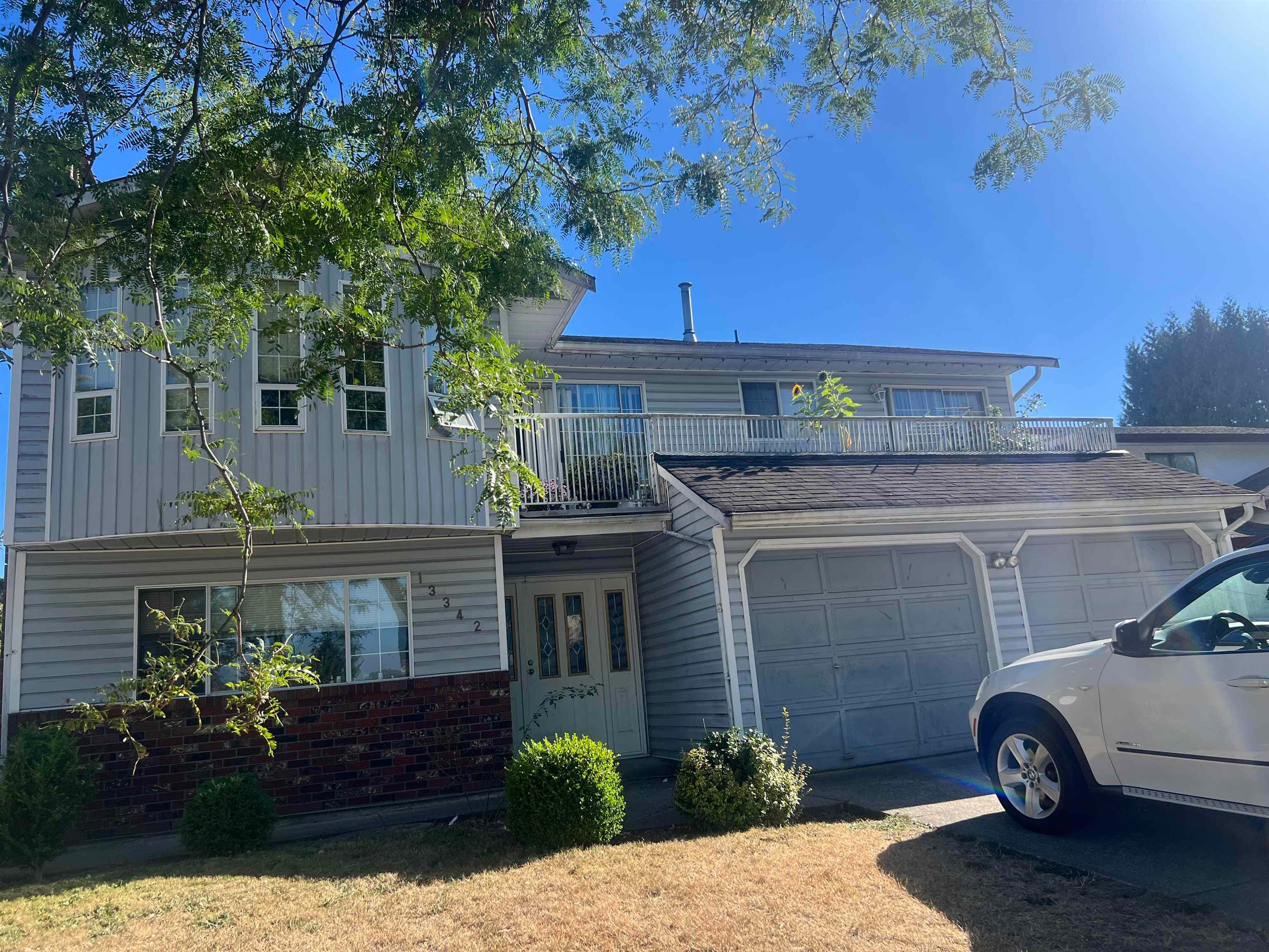 13342 79 Avenue, Surrey, V8W 8H4 — photo 1