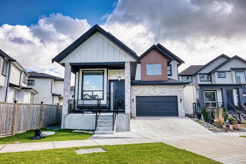 7080 192a Street, Surrey, V4N 6V1 — photo 2