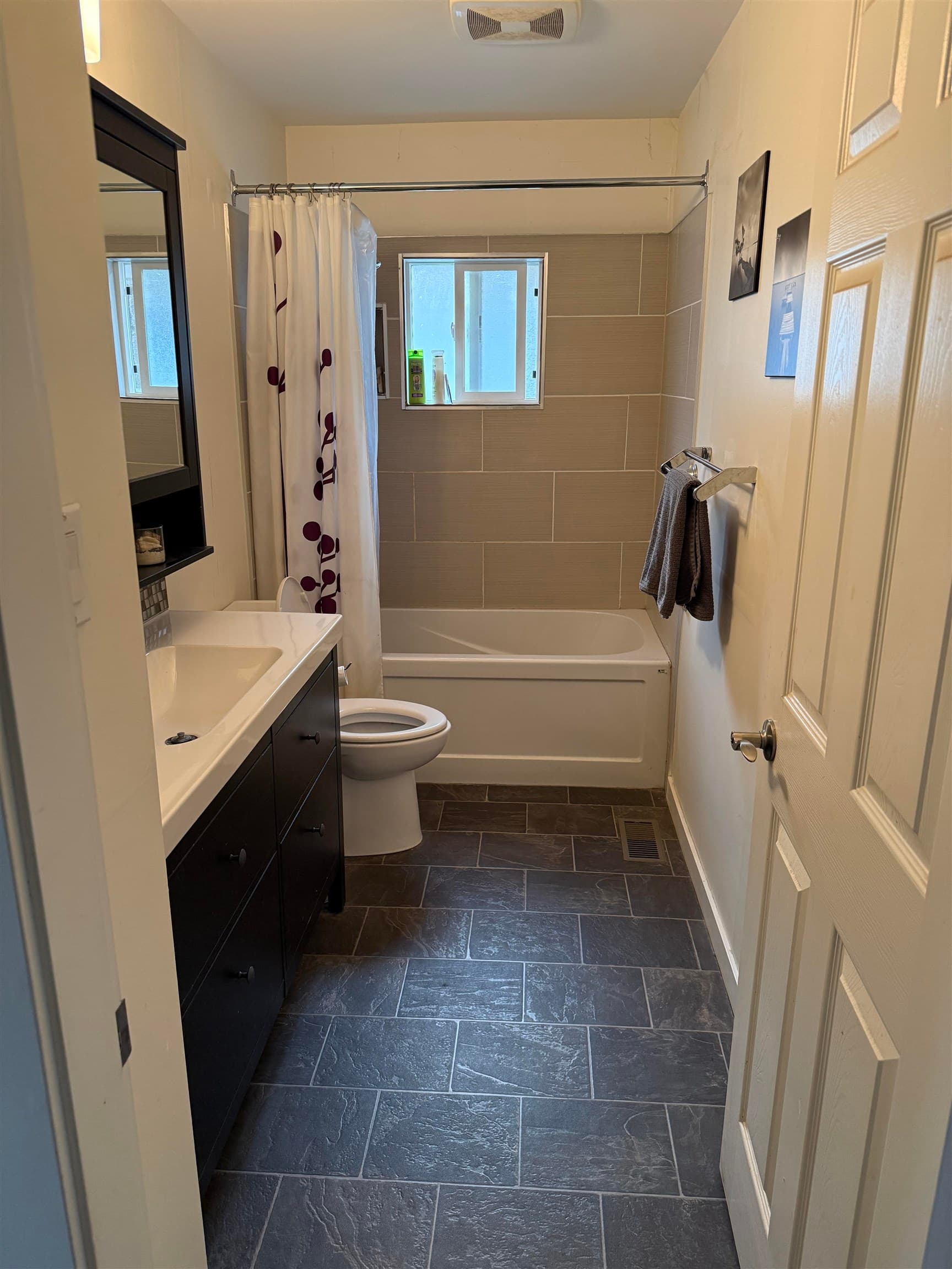 3990 Mt Seymour Parkway, North Vancouver, V7G 1C4 — photo 4