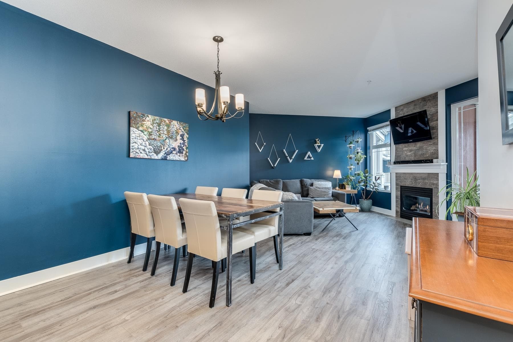 307 - 15368 16a Avenue, Surrey, V4A 1S9 — photo 2