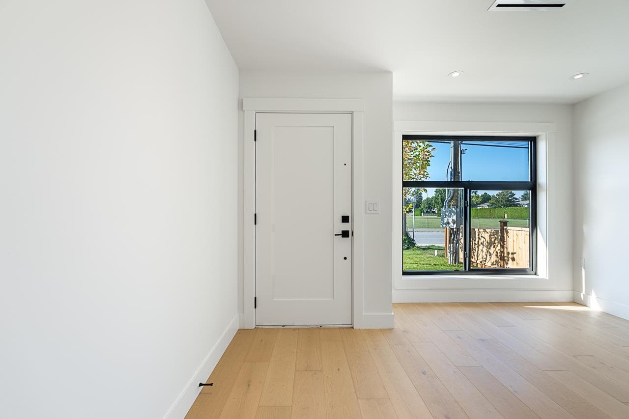 4943 44 Avenue, Delta, V4K 1B9 — photo 4