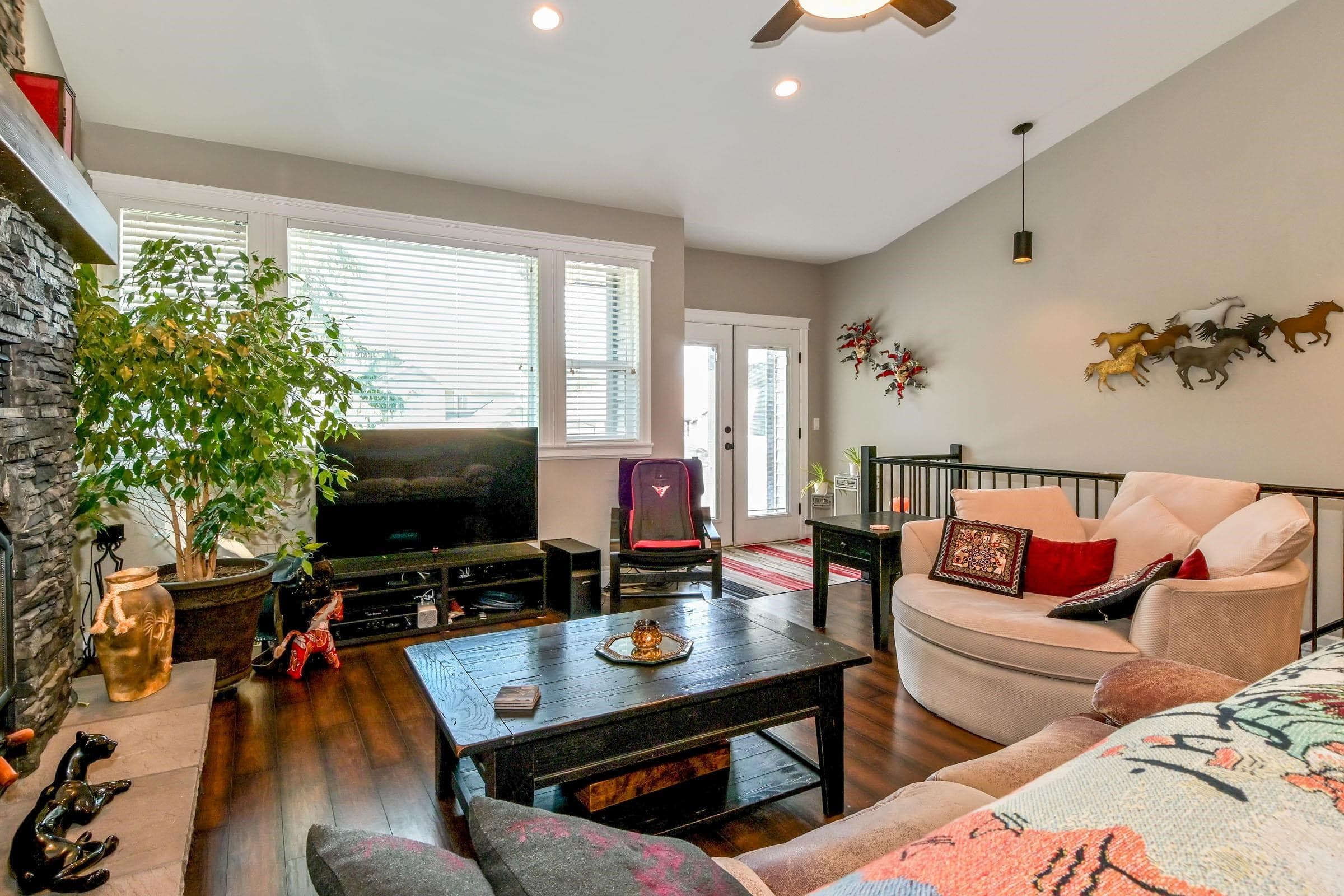 9 - 46792 Hudson Road, Chilliwack, V2R 0P5 — photo 3