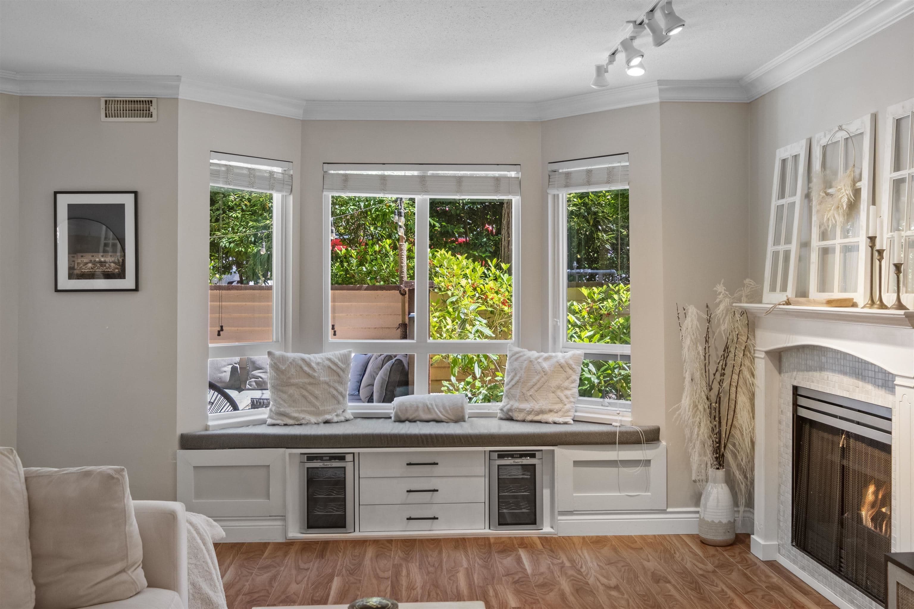 102 - 123 E 6th Street, North Vancouver, V7L 1N9 — photo 4