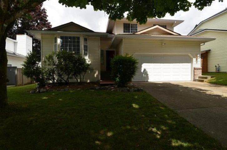 8986 Watson Court, Delta, V4C 8A1 — photo 1