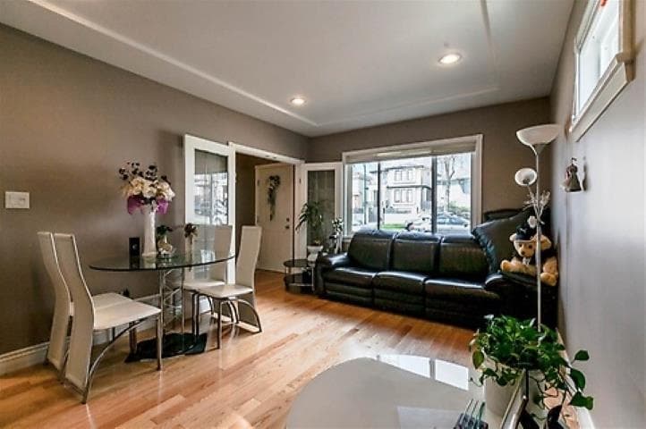 586 E 60th Avenue, Vancouver, V5X 2A3 — photo 4