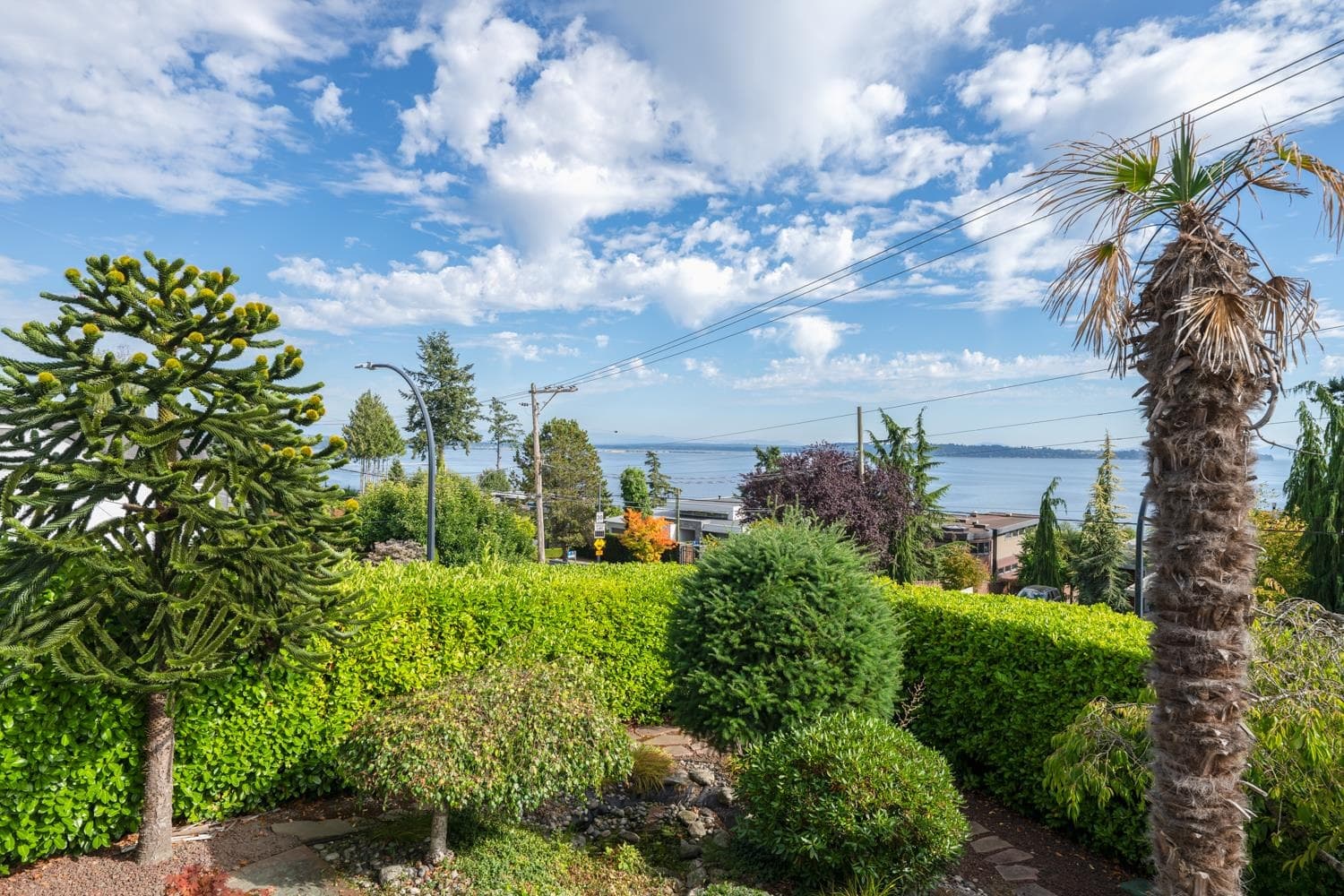 14139 Marine Drive, White Rock, V4B 1A6 — photo 2