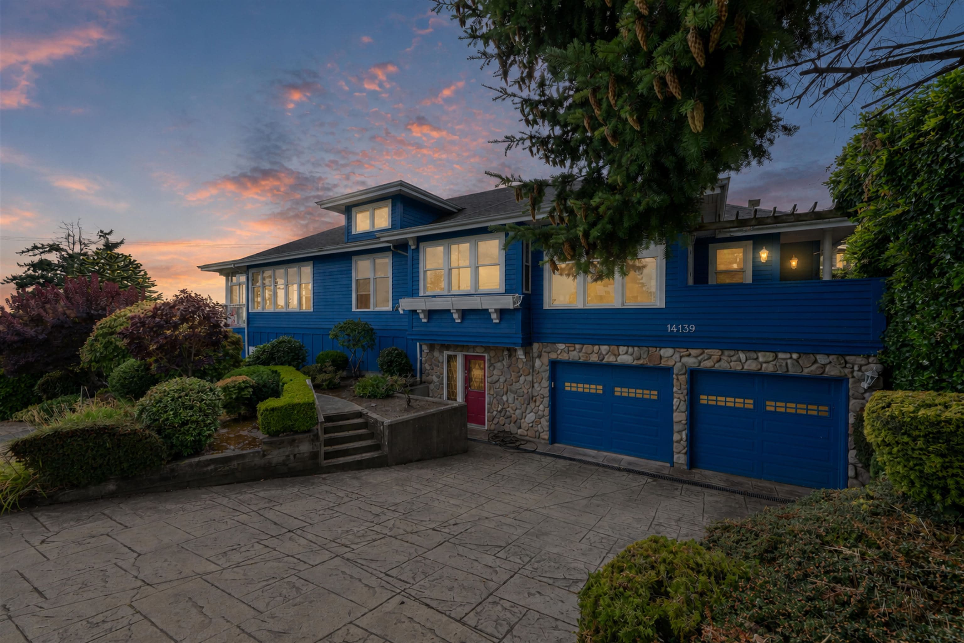 14139 Marine Drive, White Rock, V4B 1A6 — photo 3
