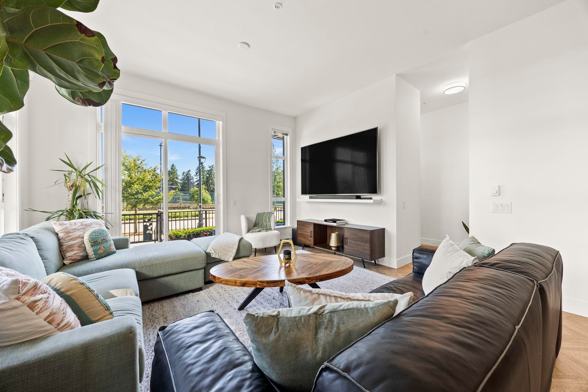 117 - 13993 105 Boulevard, Surrey, V3T 0R6 — photo 1
