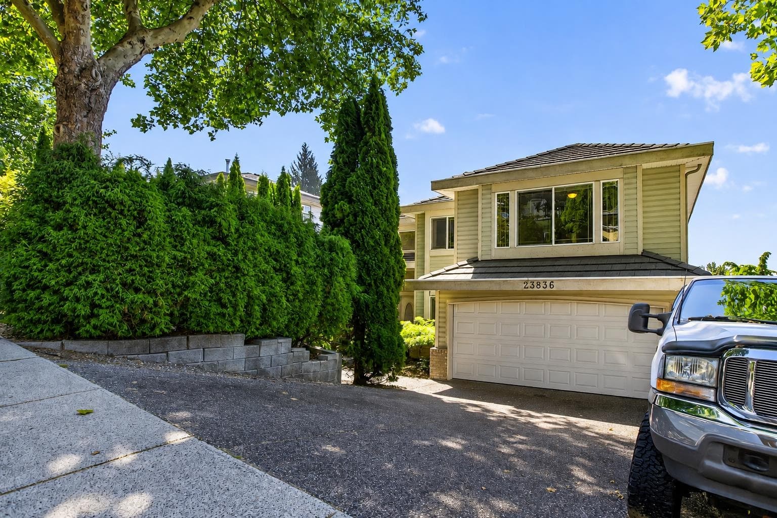 23836 Zeron Avenue, Maple Ridge, V2W 1E3 — photo 2