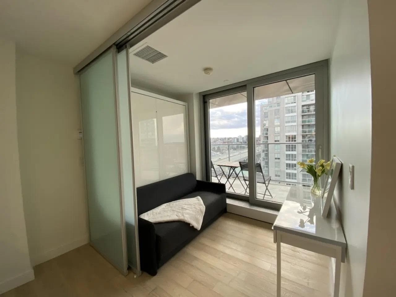 1803 - 1480 Howe Street, Vancouver, V6Z 0G5 — photo 3