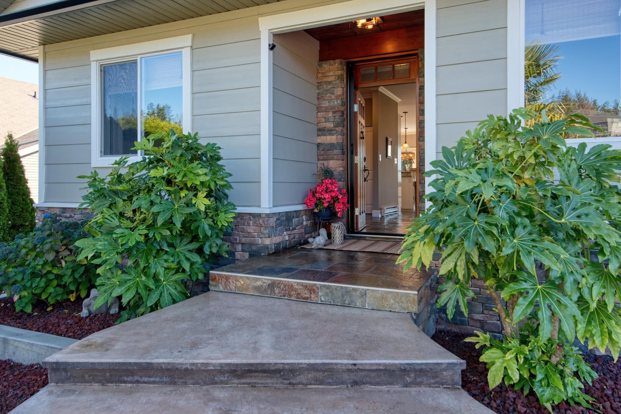 6369 Jasper Road, Sechelt, V7Z 0R7 — photo 5