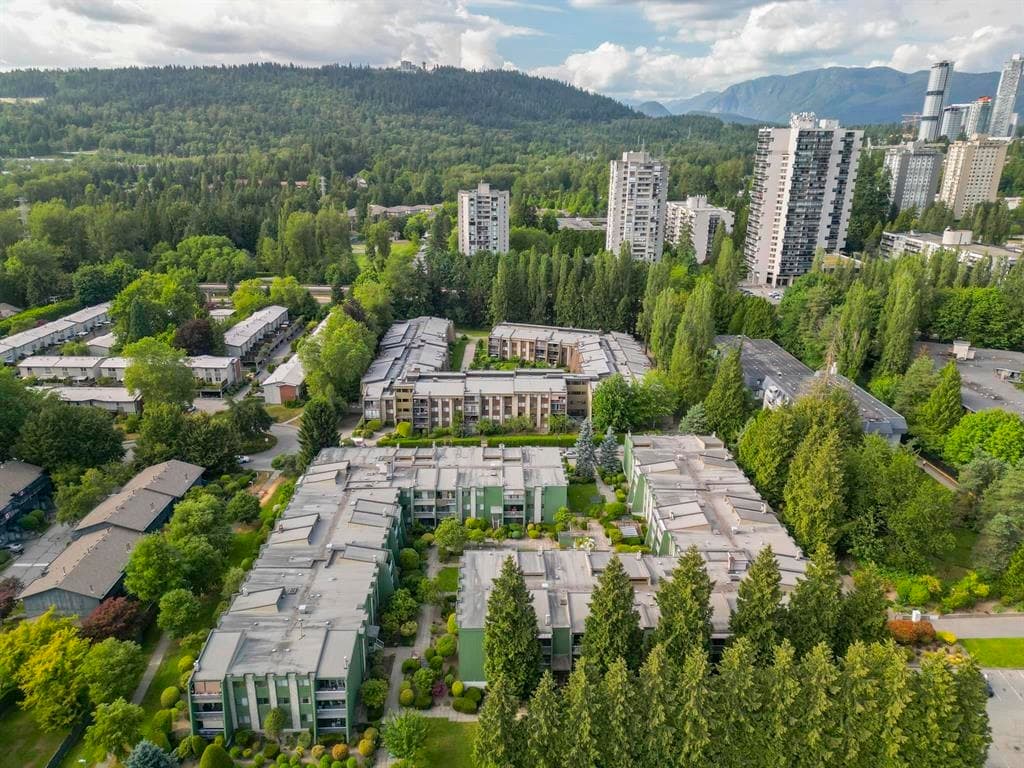 112 - 3901 Carrigan Court, Burnaby, V3N 4K1 — photo 2