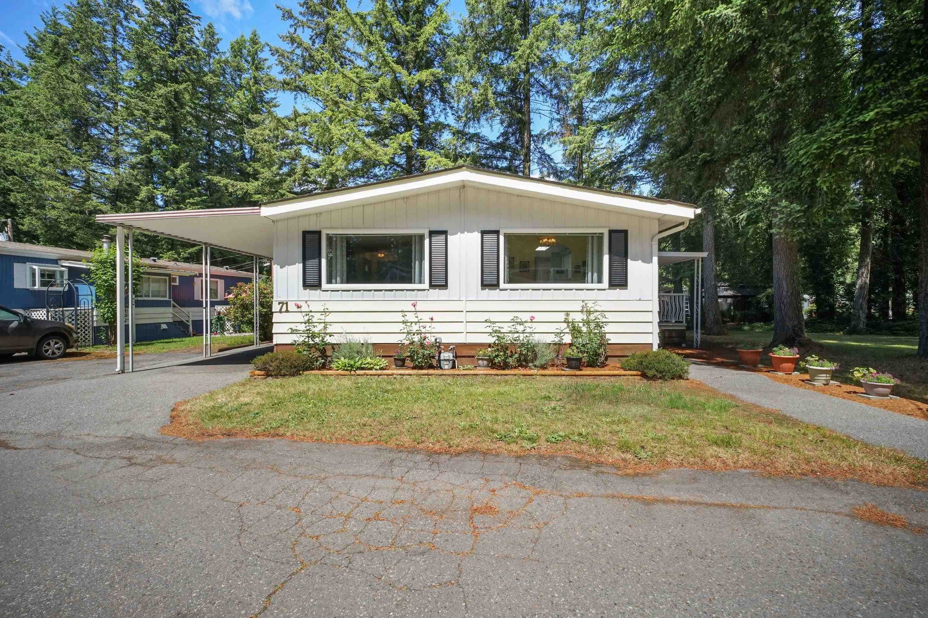 71 - 20071 24 Avenue, Langley