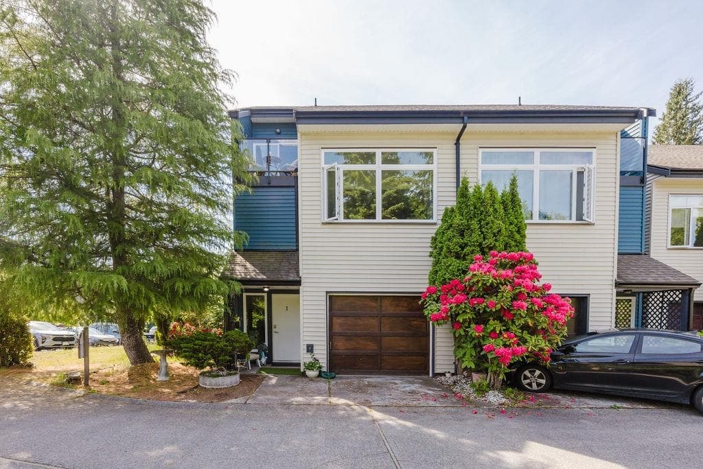 623 Farnham Road, Gibsons, C0N 1V8 — photo 1