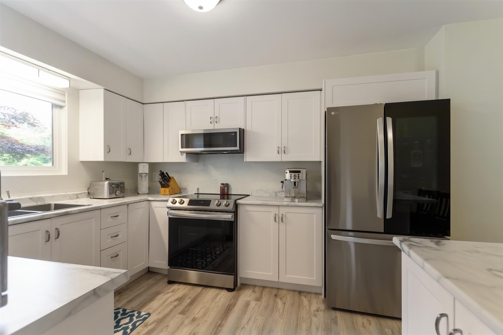 8511 111a Street, Delta, V4C 7C9 — photo 2