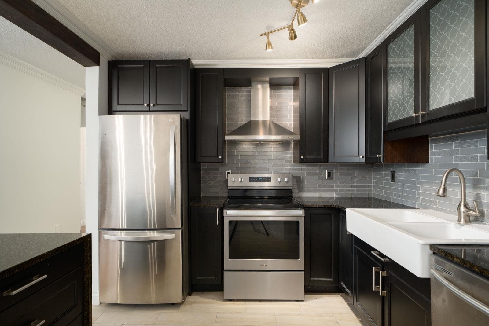 605 - 1245 Quayside Drive, New Westminster