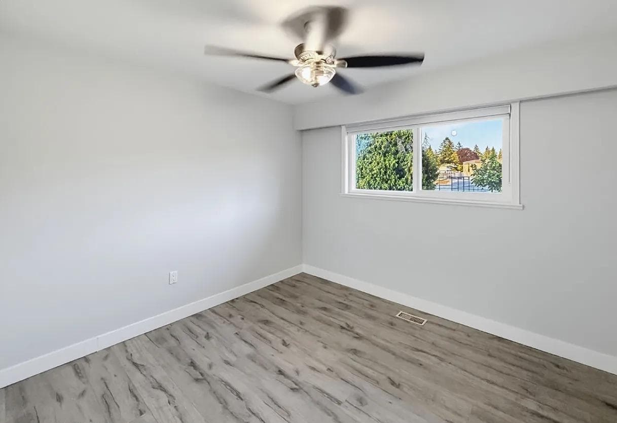 11327 138 Street, Surrey, V3R 3C9 — photo 3