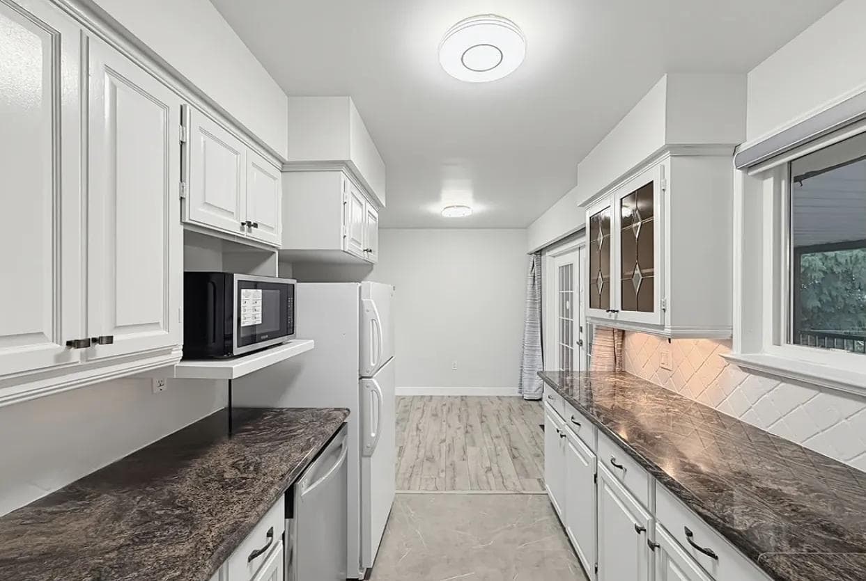 11327 138 Street, Surrey, V3R 3C9 — photo 5