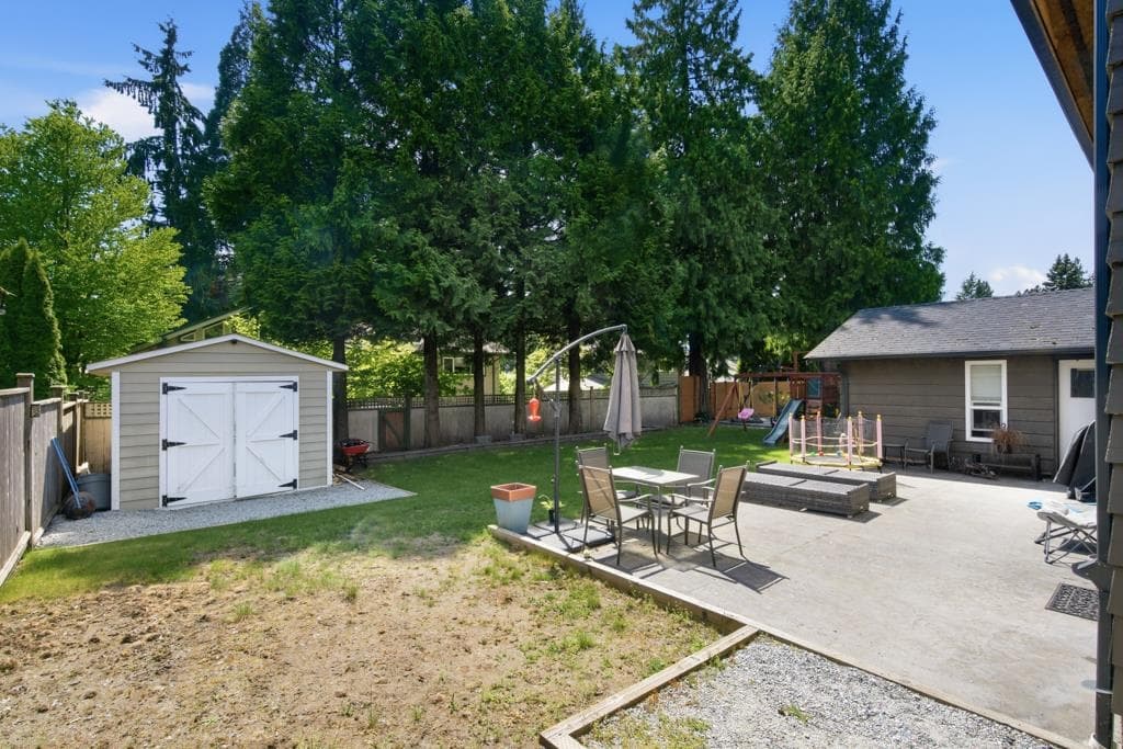 2416 Tolmie Avenue, Coquitlam, V3K 3E7 — photo 5
