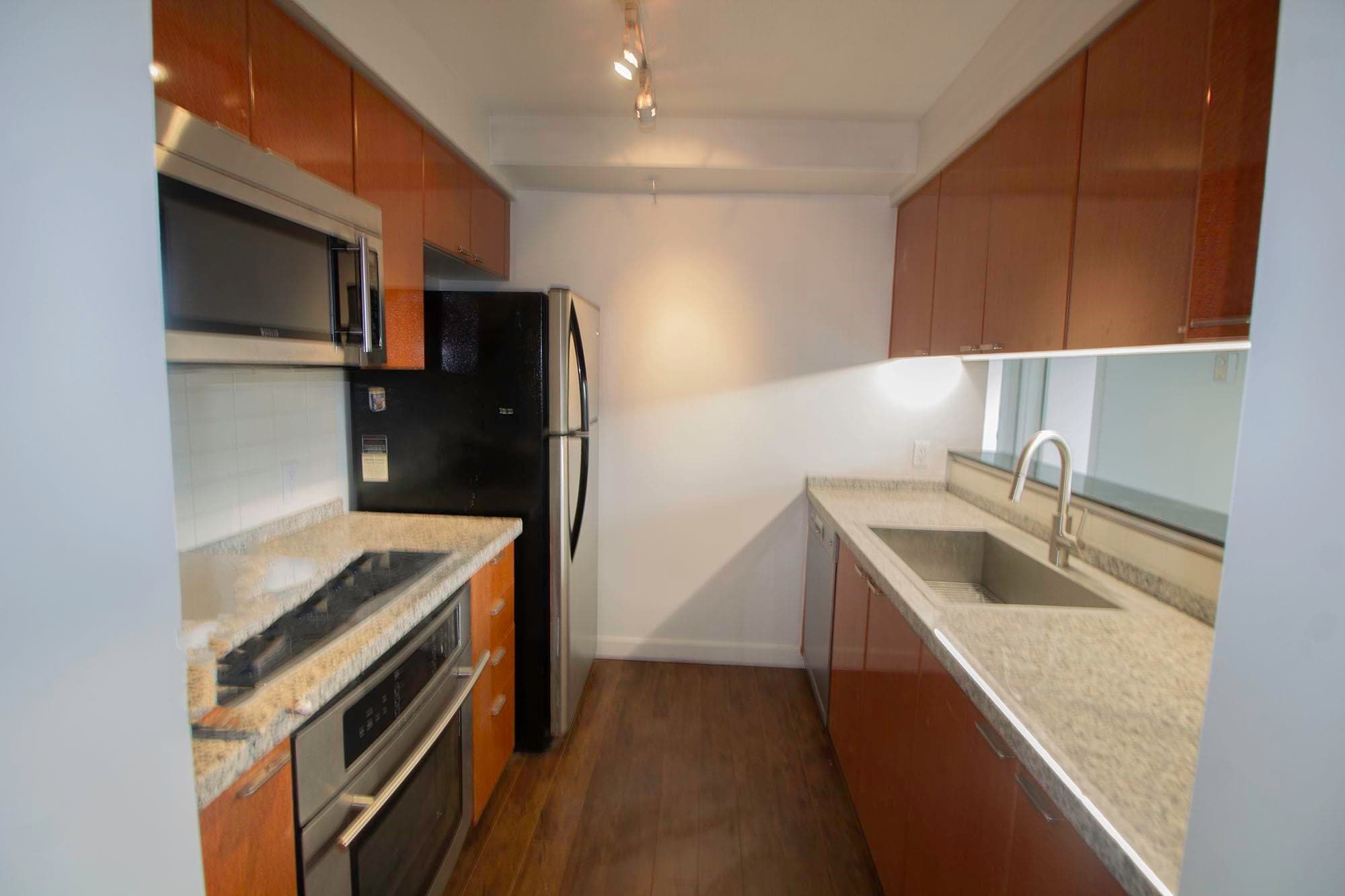 1401 - 1200 Alberni Street, Vancouver, V6E 1A6 — photo 2