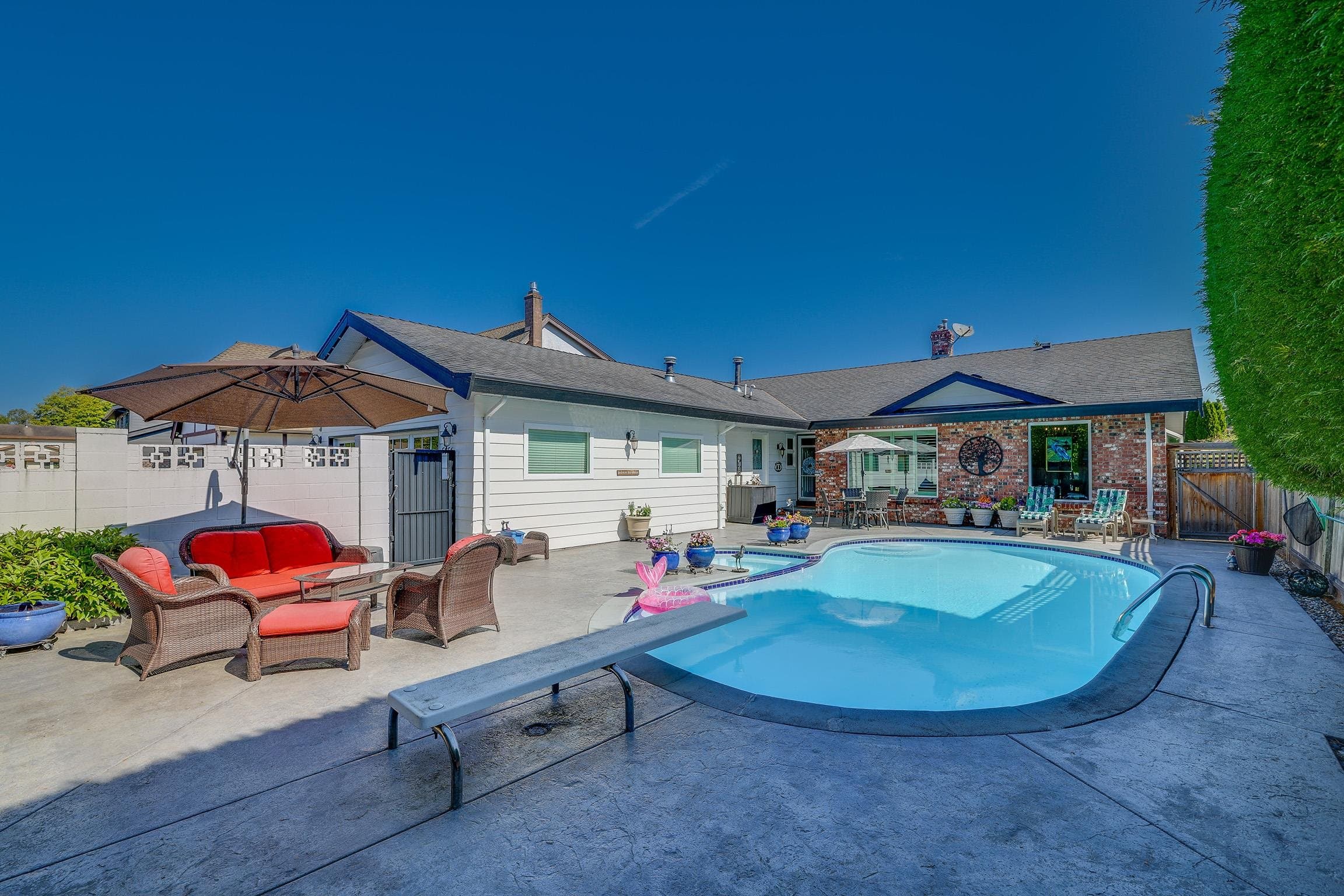 5356 Chamberlayne Way, Ladner, V4K 4C6 — photo 1