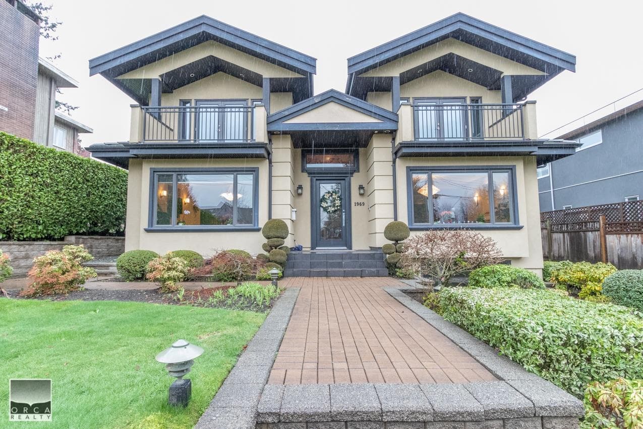 1969 Kings Avenue, West Vancouver