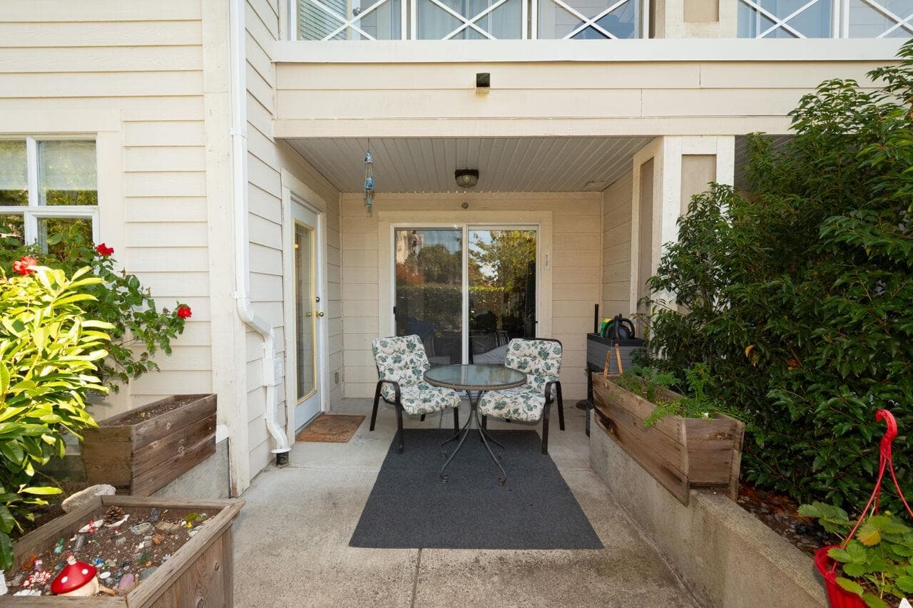 104 - 3625 Windcrest Drive, North Vancouver, V7G 2S6 — photo 2
