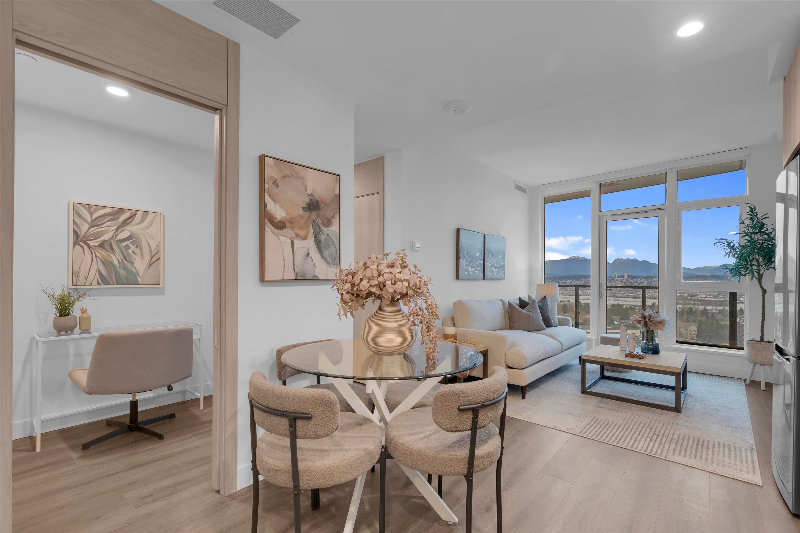 1501 - 10750 135a Street, Surrey, V3T 0V4 — photo 4