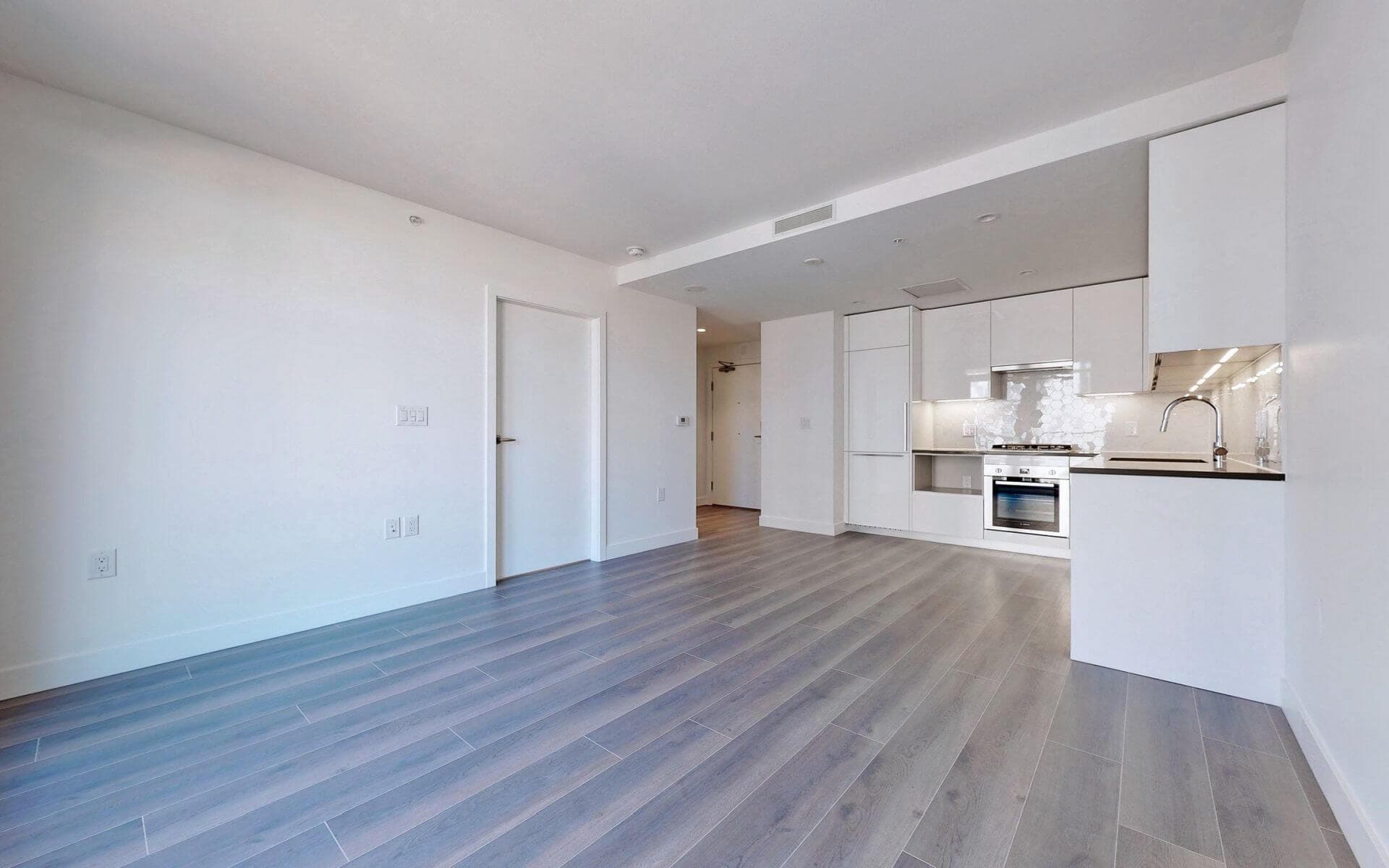 901 - 8188 Fraser Street, Vancouver, V5X 0J8 — photo 5