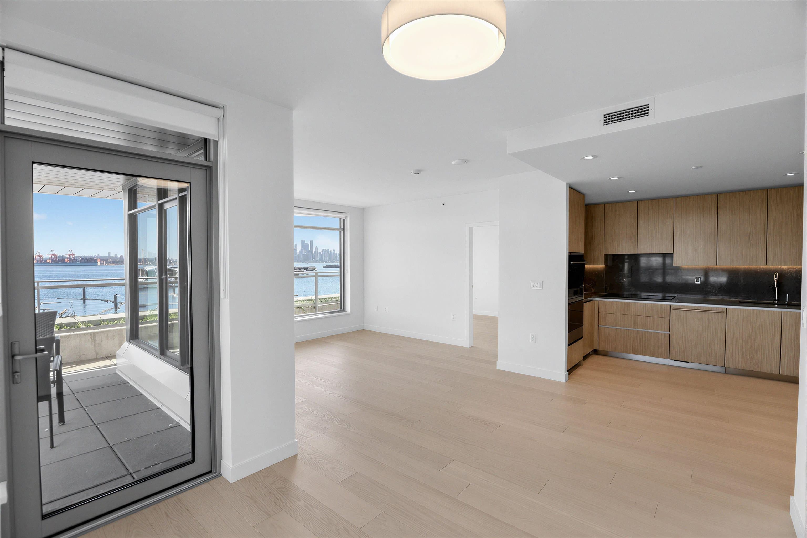 308 - 785 Harbour Way, North Vancouver, V7P 0G3 — photo 5