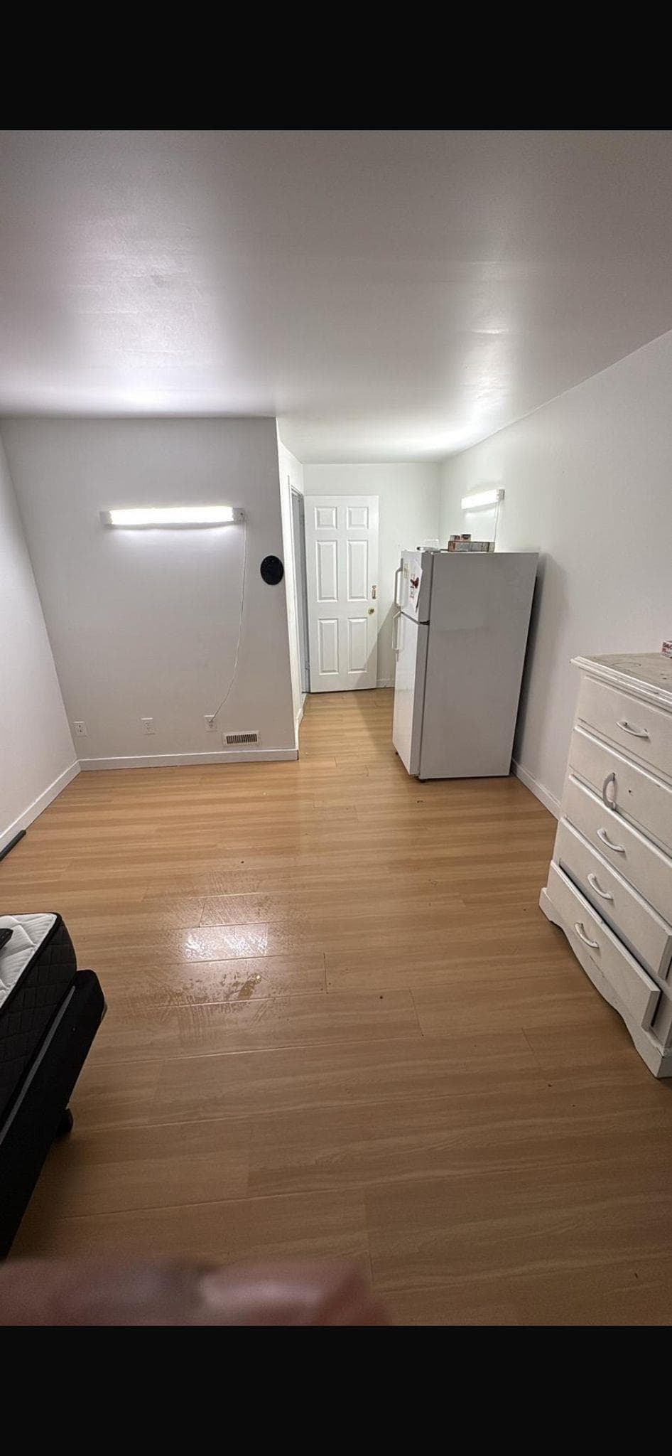15032 Swallow Drive, Surrey, V3R 4X2 — photo 4