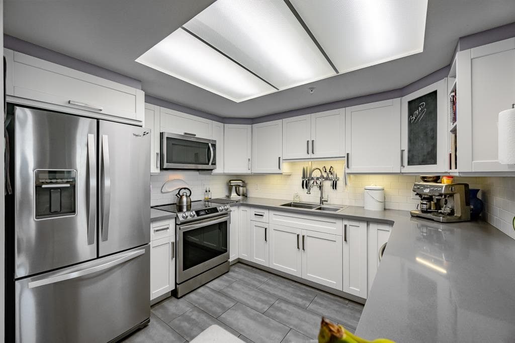 1503 - 13353 108 Avenue, Surrey, V3T 5T5 — photo 1