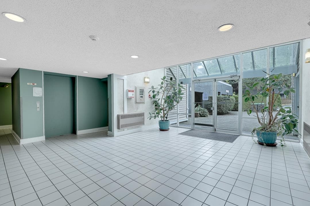 205 - 9644 134 Street, Surrey, V3T 5M3 — photo 4