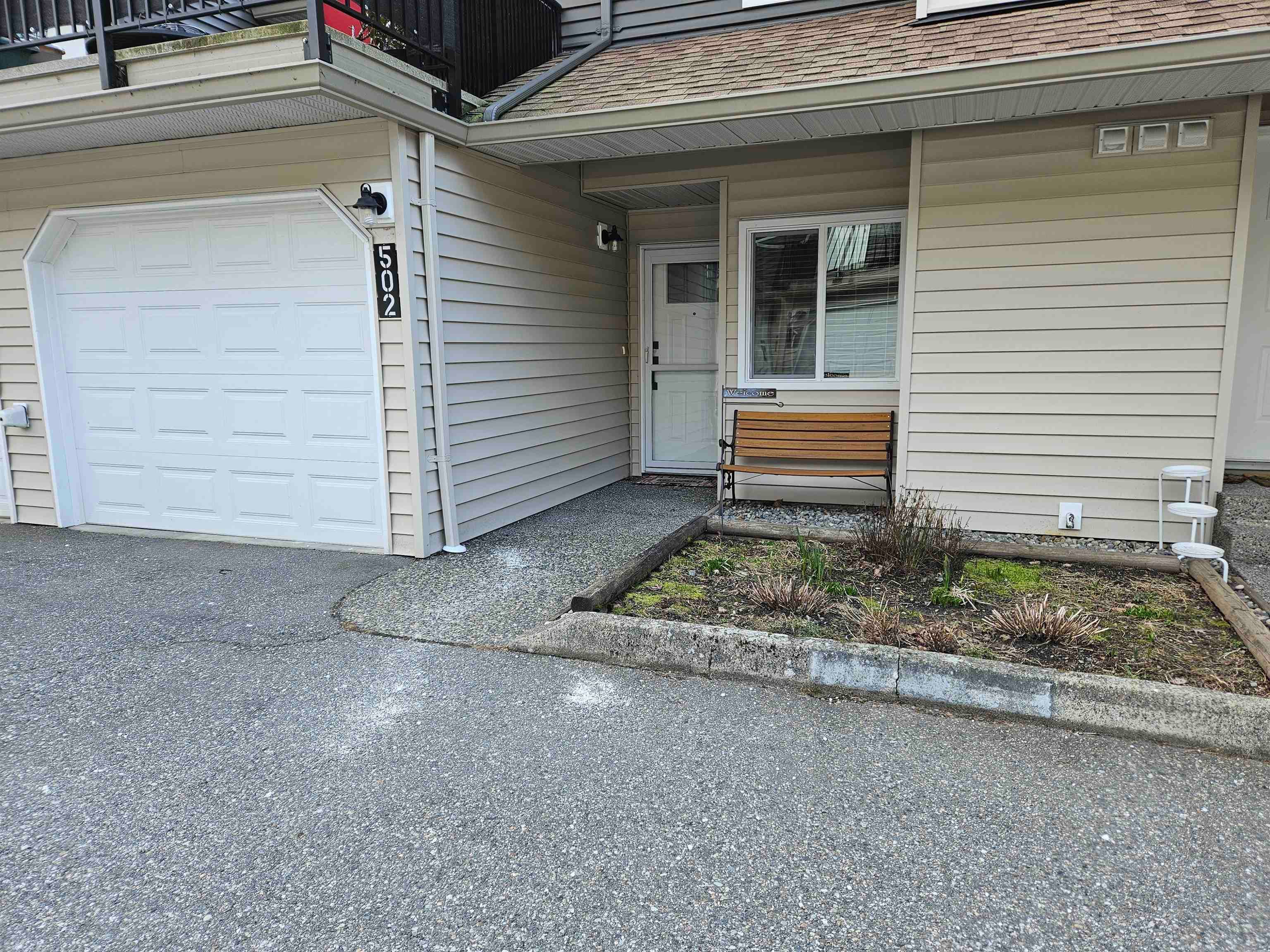 502 - 8972 Fleetwood Way, Surrey, V3R 0T5 — photo 2