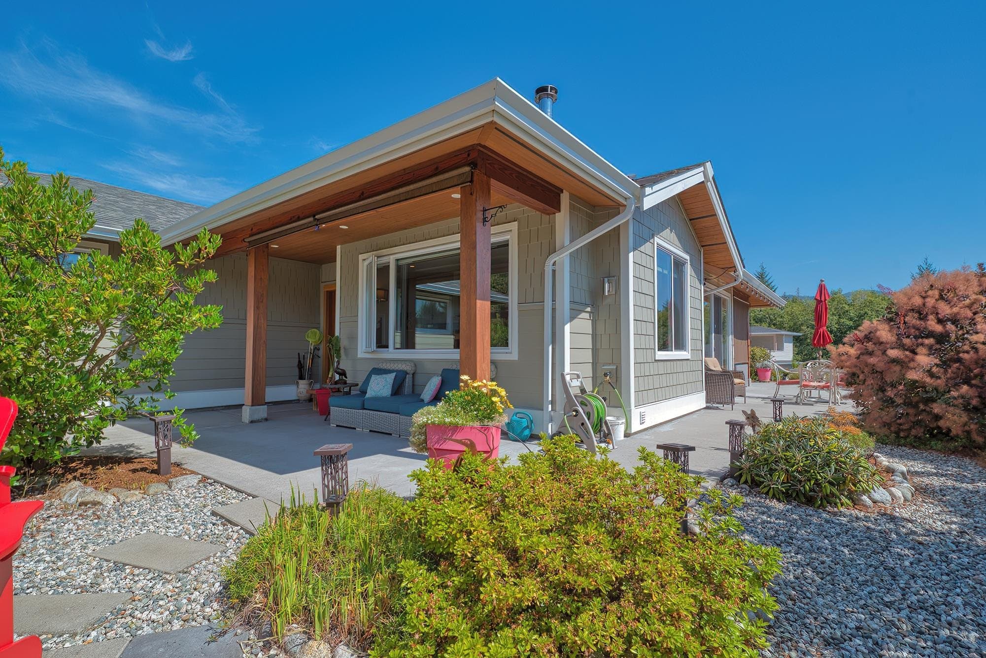 9326 Jorgensen Place, Halfmoon Bay, V7Z 1B4 — photo 4