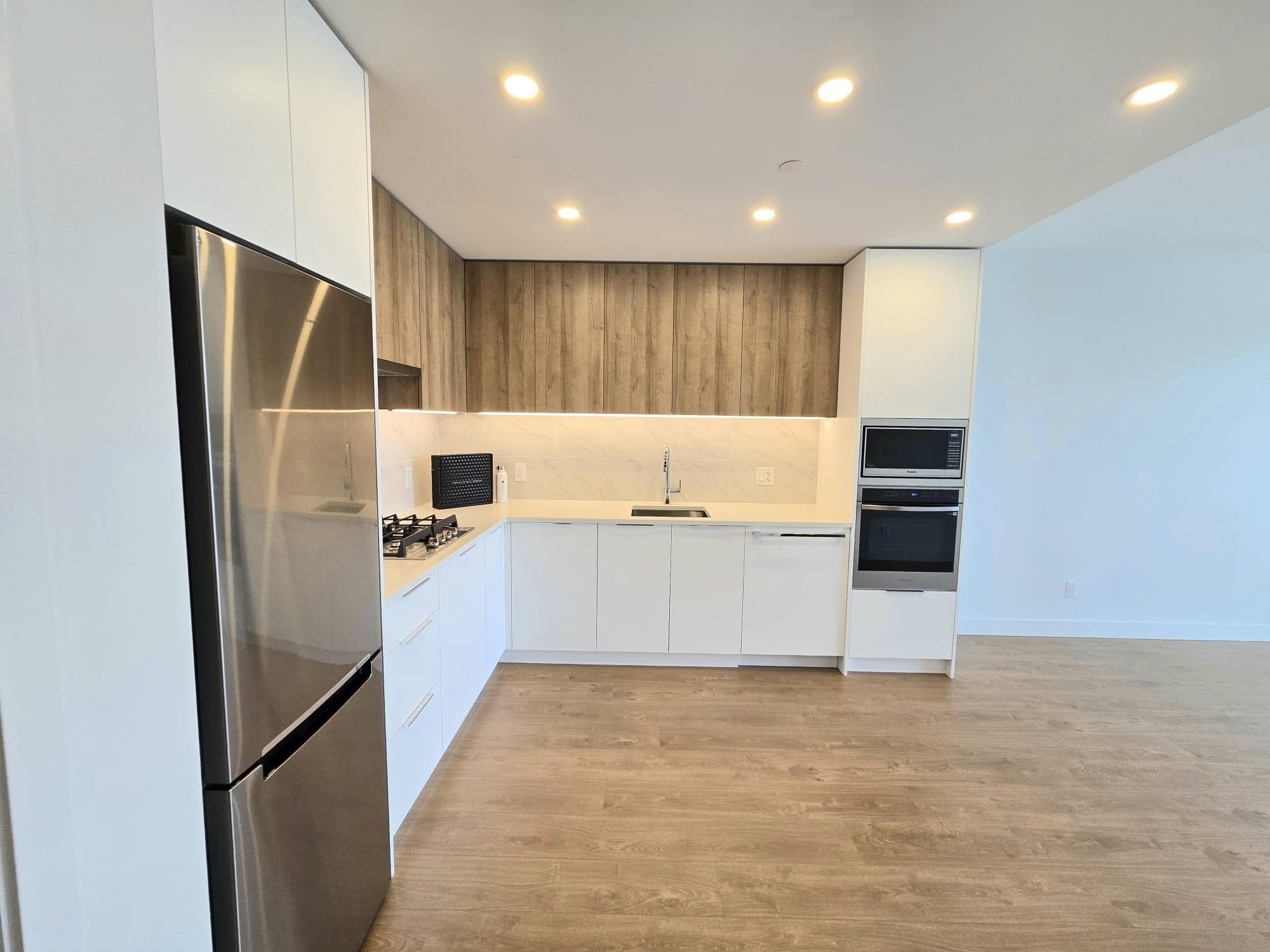 2401 - 13387 Old Yale Road, Surrey, V3T 0V6 — photo 5