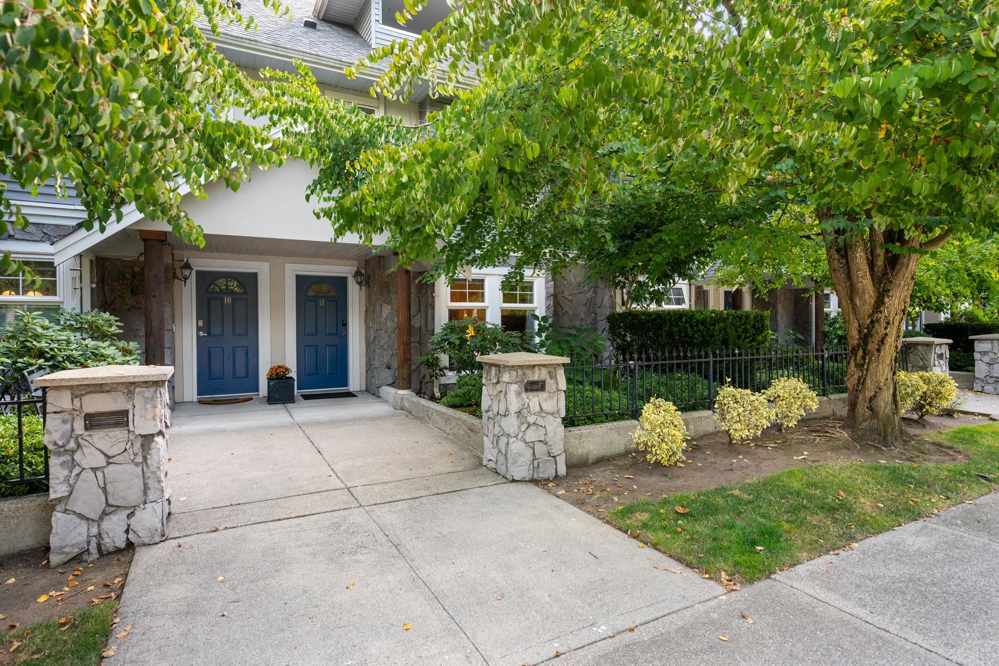 11 - 15432 16a Avenue, Surrey, V4A 1T3 — photo 2