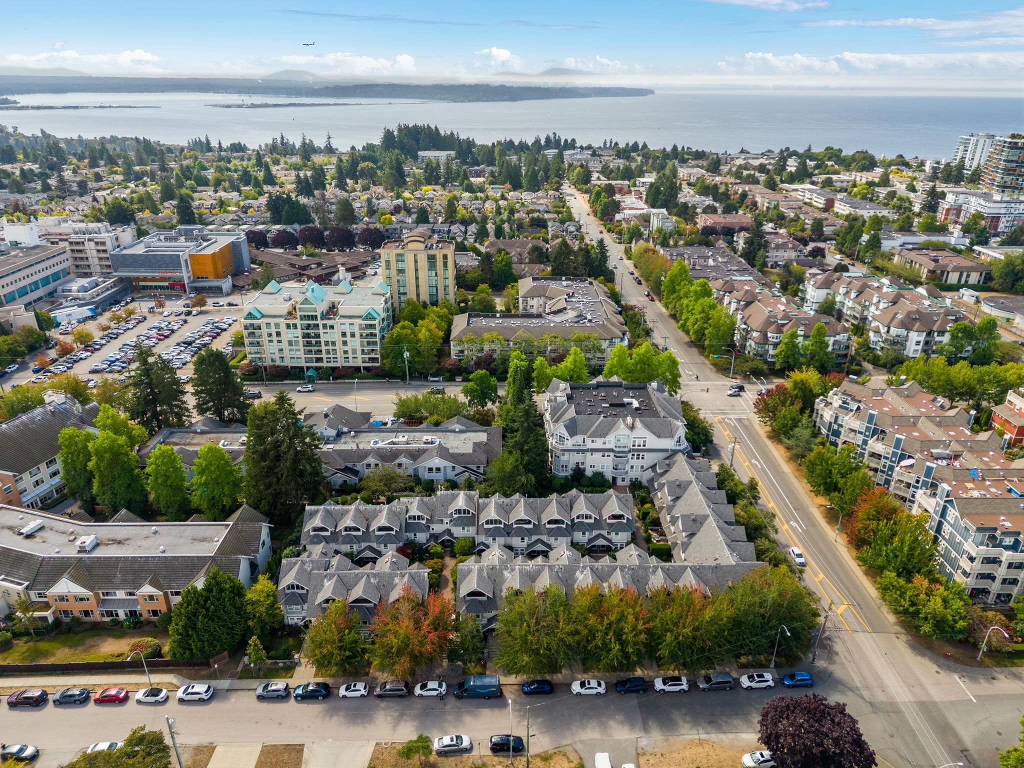11 - 15432 16a Avenue, Surrey