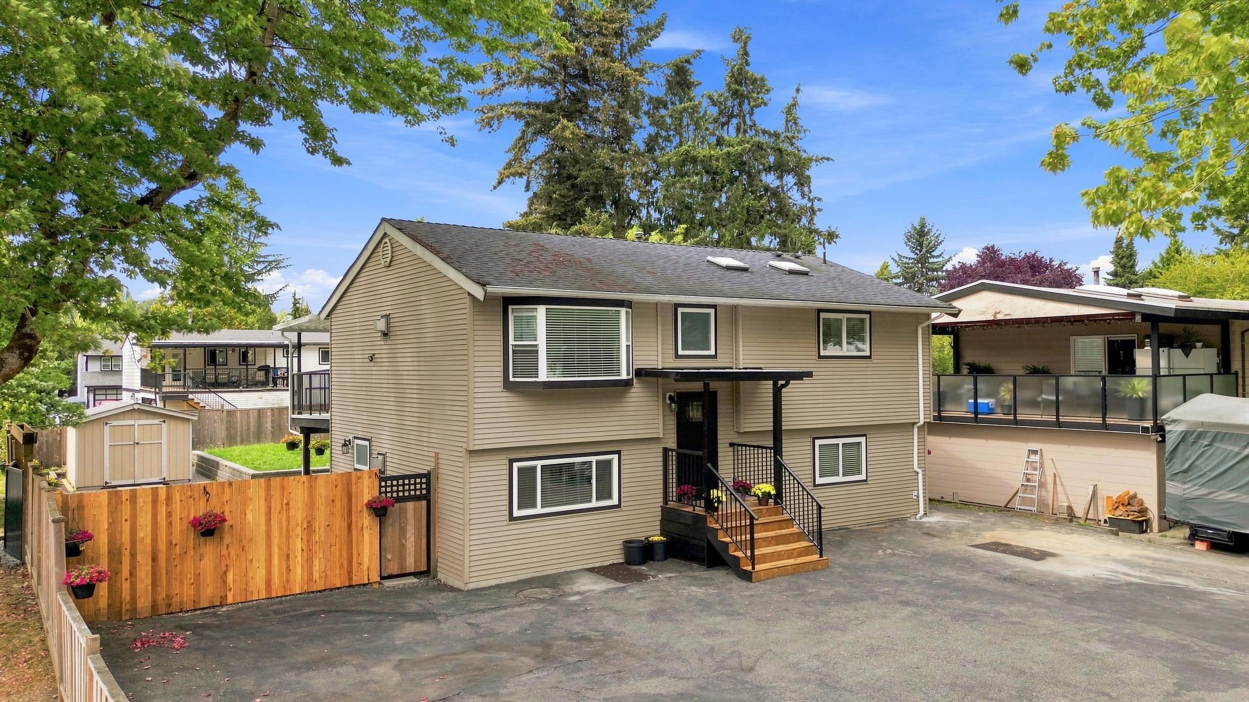 6285 173a Street, Surrey, V3S 5J8 — photo 1