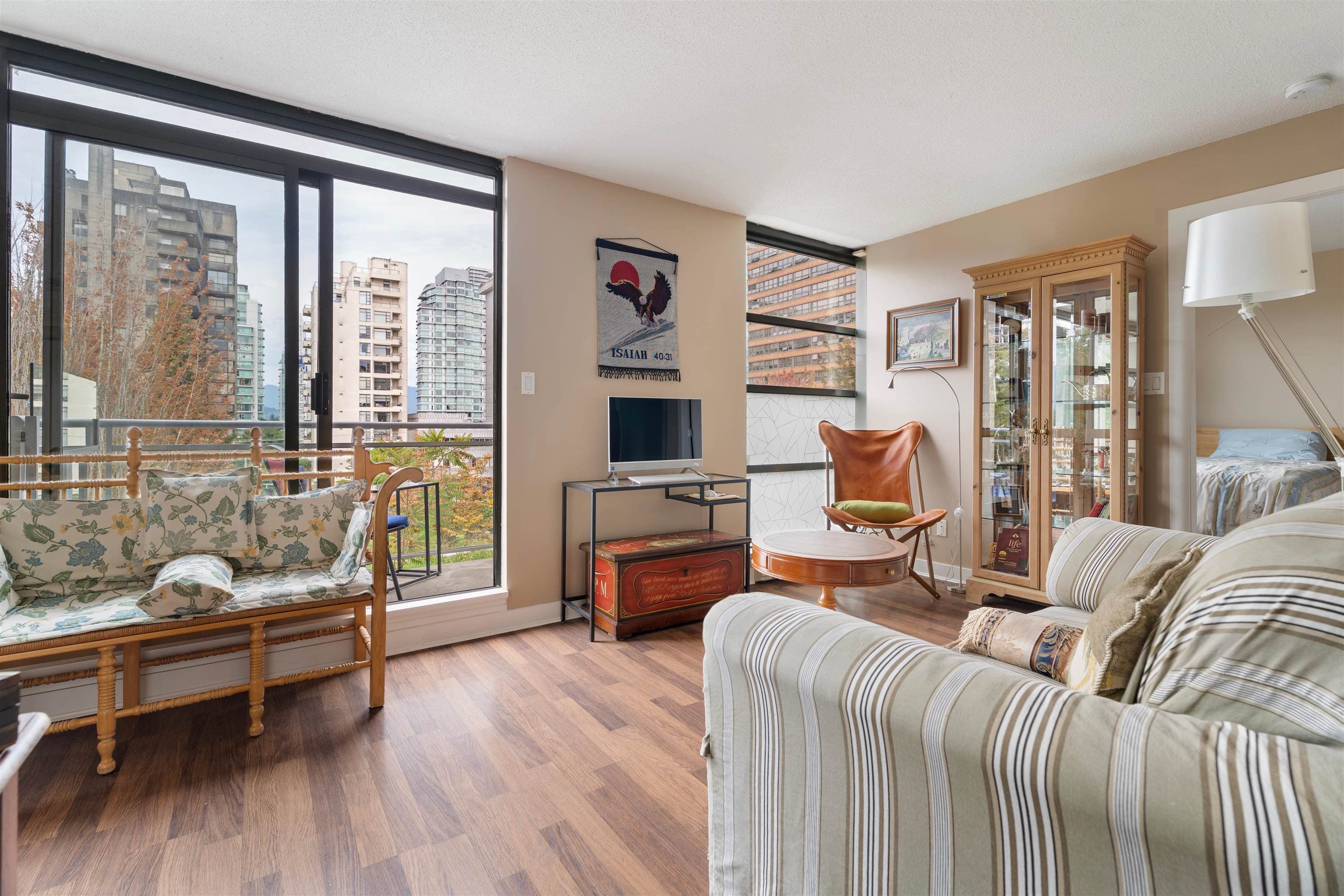 306 - 1688 Robson Street, Vancouver, V6G 1C7 — photo 1