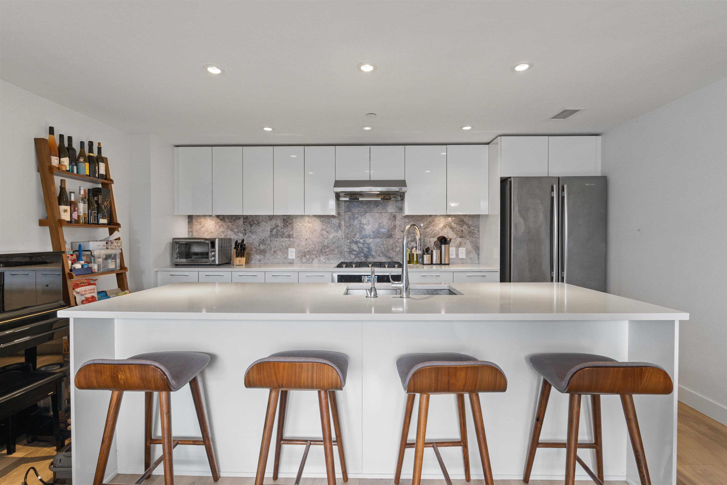 TH112 - 3565 Sawmill Crescent, Vancouver, V5S 0C9 — photo 4