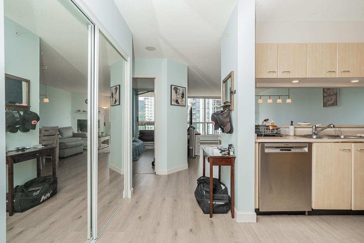 1705 - 1148 Heffley Crescent, Coquitlam, V3B 8A6 — photo 3