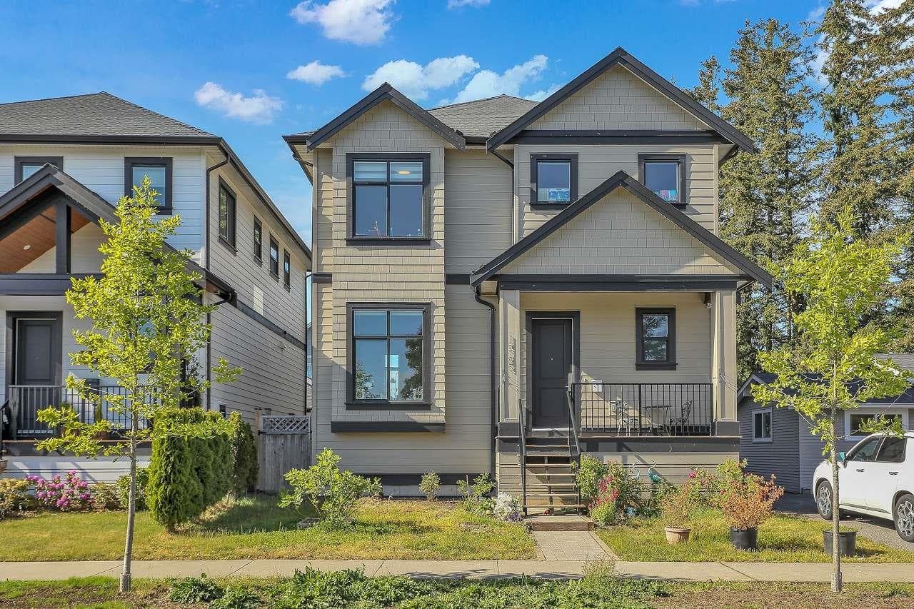 15785 Cranley Drive, Surrey, V4A 5C3 — photo 1