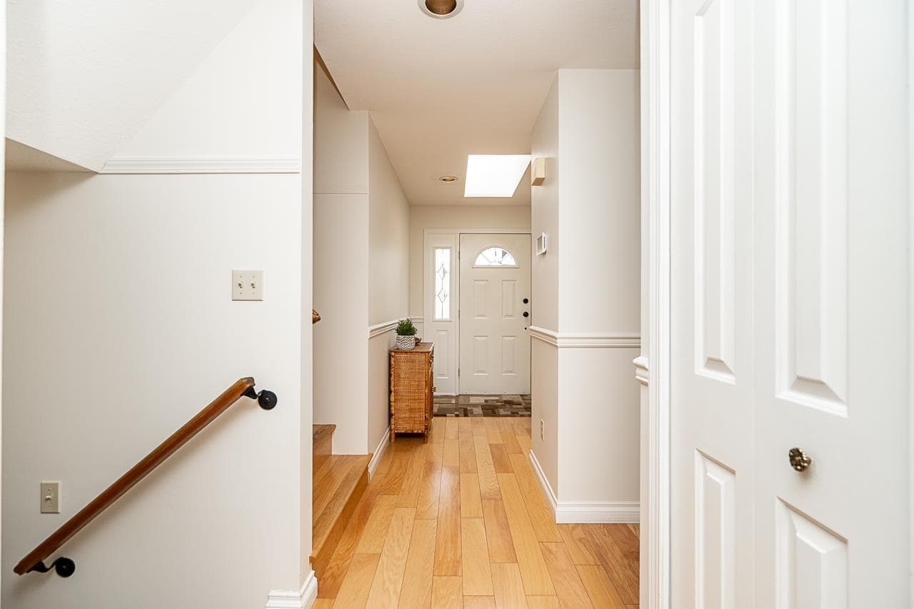 2670 Brewster Drive, Coquitlam, V3B 7A4 — photo 4