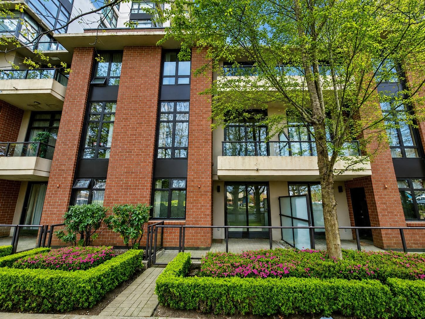 5 - 8160 Lansdowne Road, Richmond, V6X 0A9 — photo 1