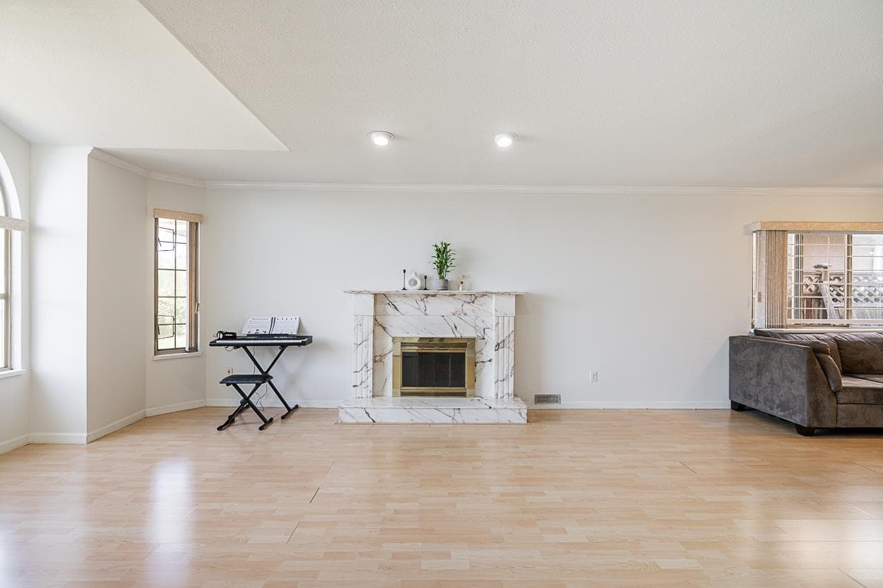 10288 Hall Avenue, Richmond, V6X 3T9 — photo 4