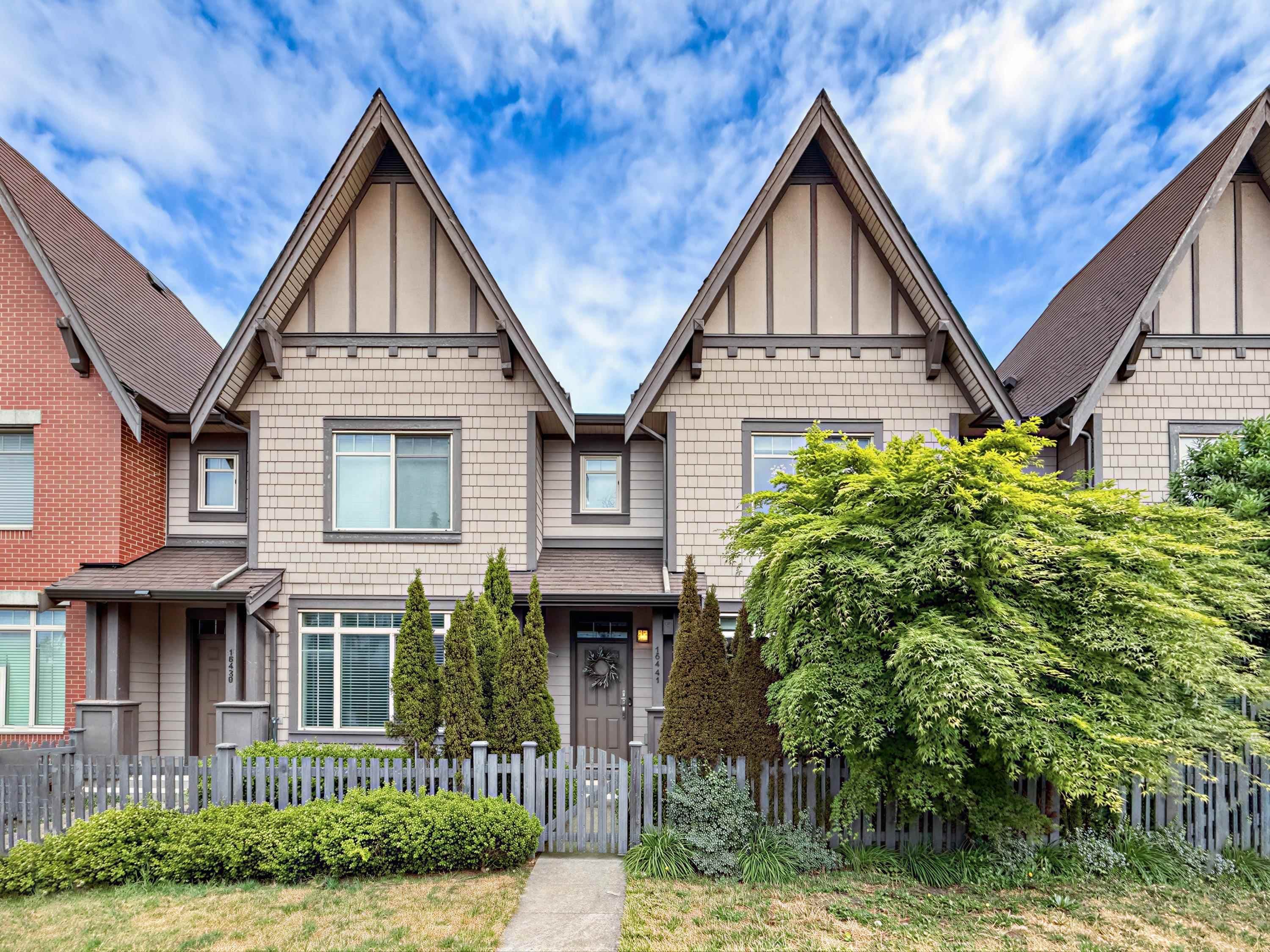 16441 24 Avenue, Surrey, V3Z 0C4 — photo 1