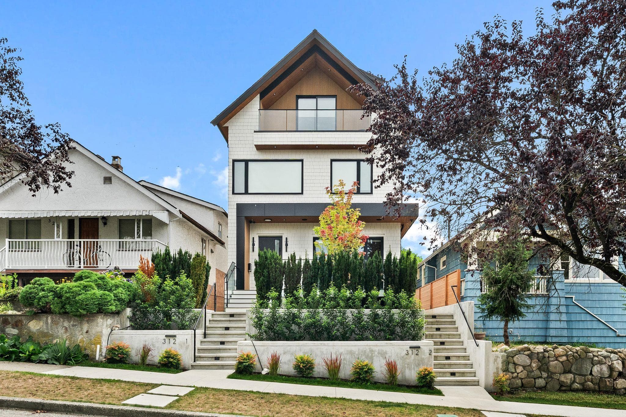 2 - 312 E 37th Avenue, Vancouver, V5W 1E7 — photo 1