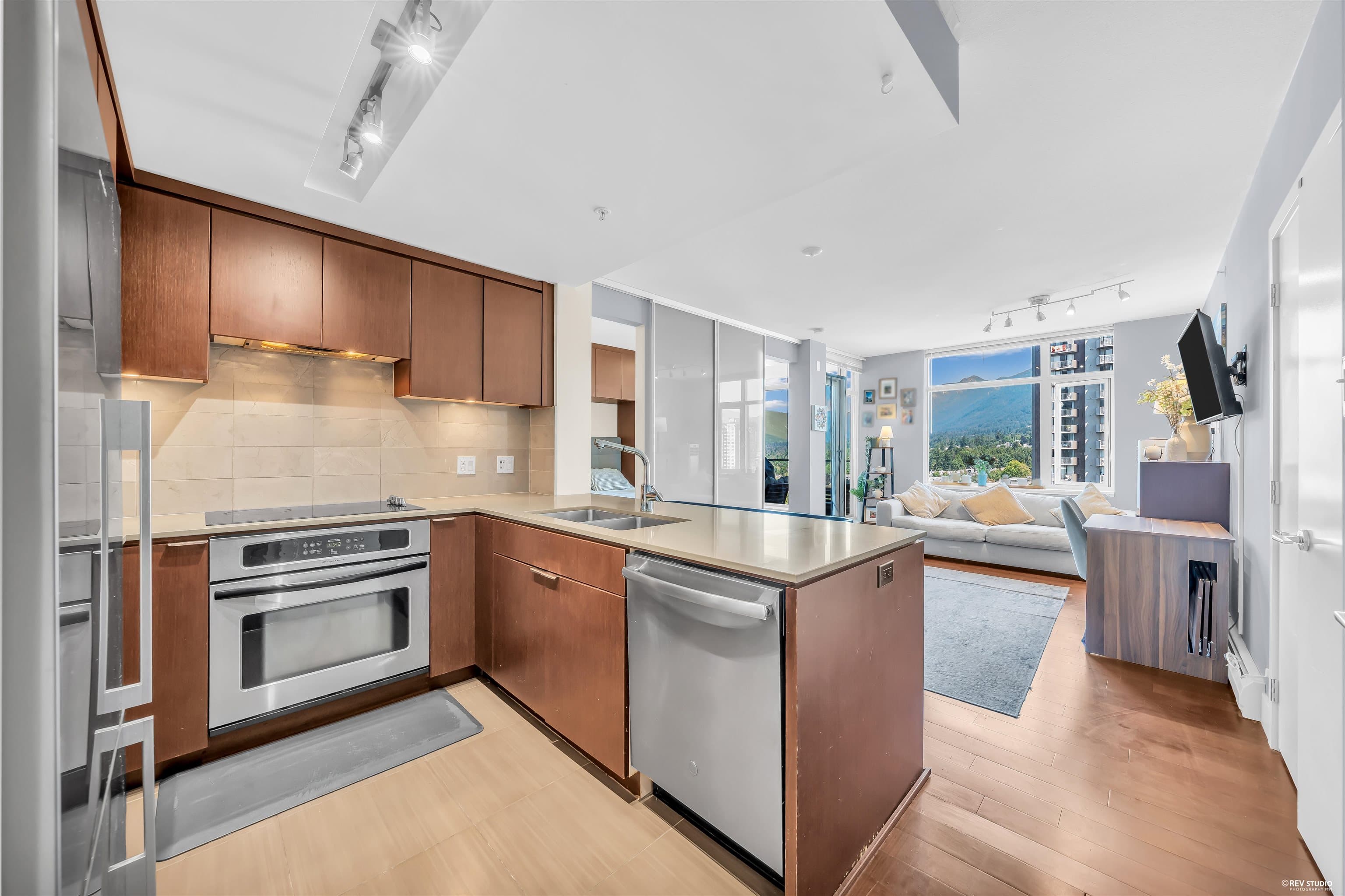 1301 - 158 W 13th Street, North Vancouver, V7M 0A7 — photo 3