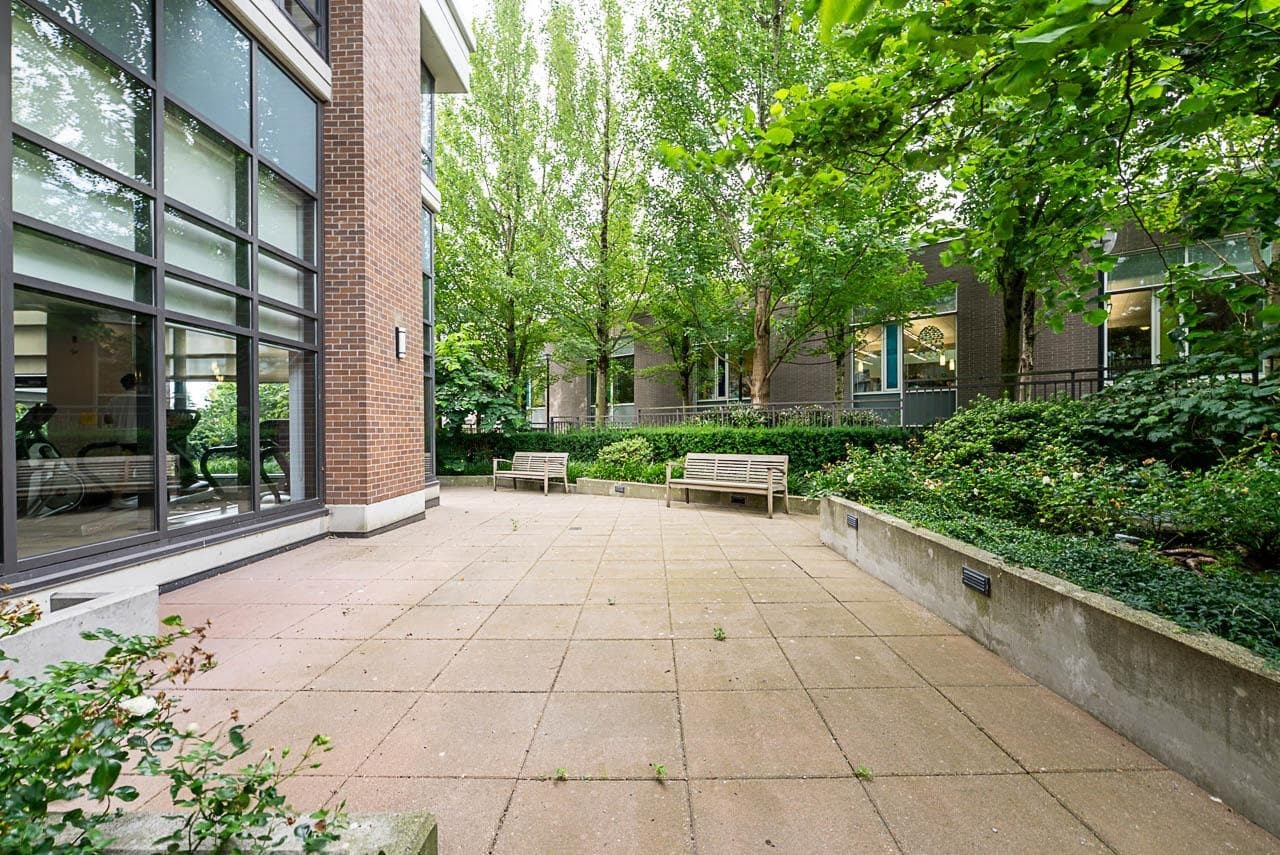 1205 - 7328 Arcola Street, Burnaby, V5E 0A7 — photo 5